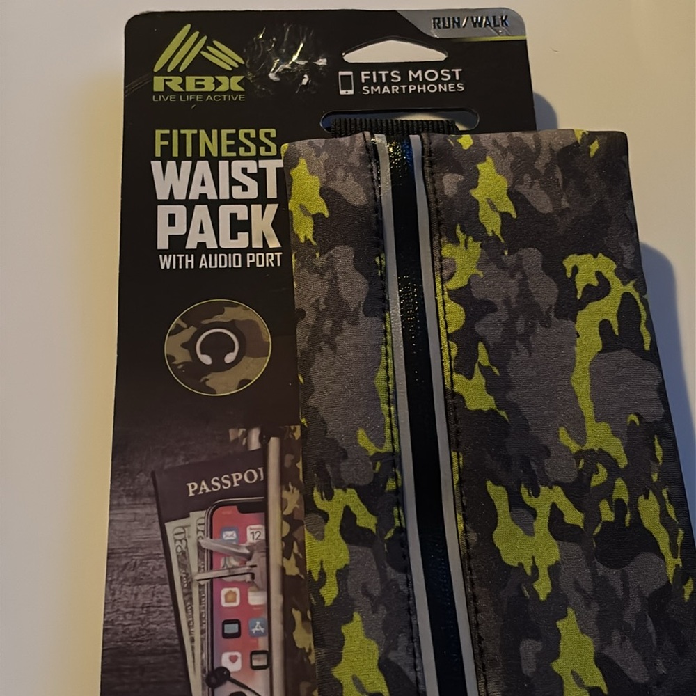 NEW Reebok RBX Waist Pack